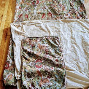 Pottery Barn Queen Duvet Cover and Sham Set